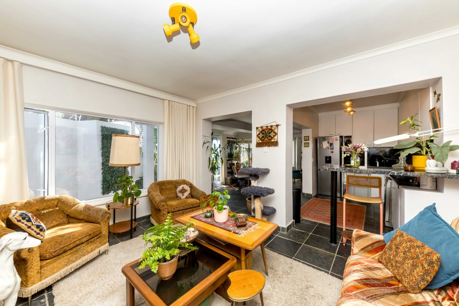 To Let 1 Bedroom Property for Rent in Green Point Western Cape